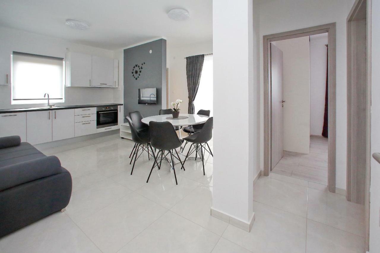 Vito Apartment Bibinje Luaran gambar